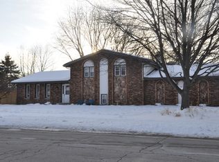 1320 Sommerset Way, Bourbonnais, IL