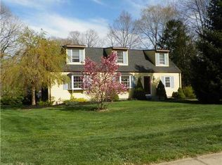 1053 Old Turnpike Rd, Plantsville, CT 06479