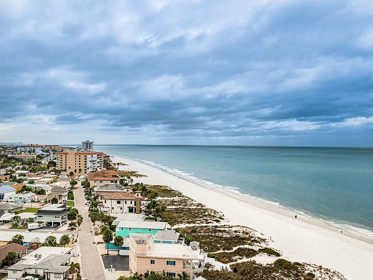 Redington Shores Beach (view from the balcony)