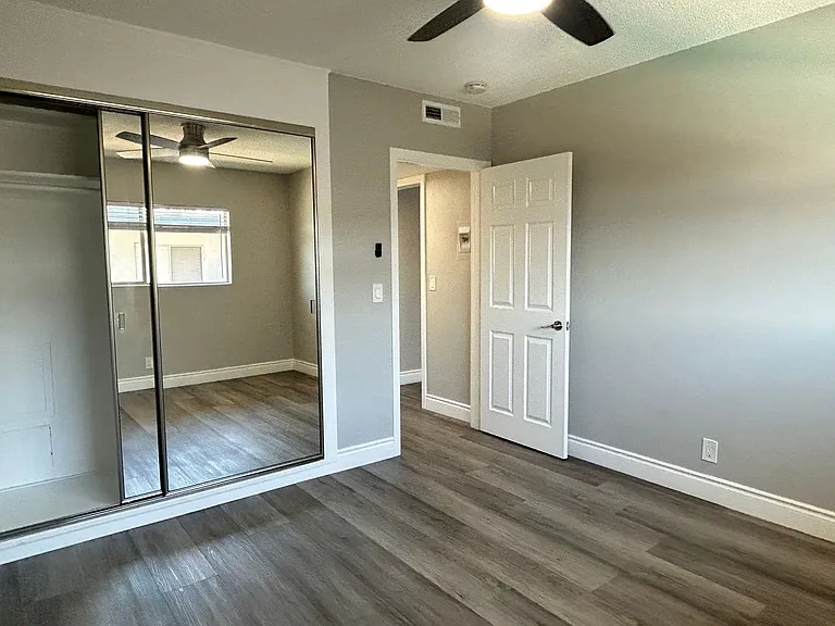 Palm View Apartments in Azusa — Photo 49