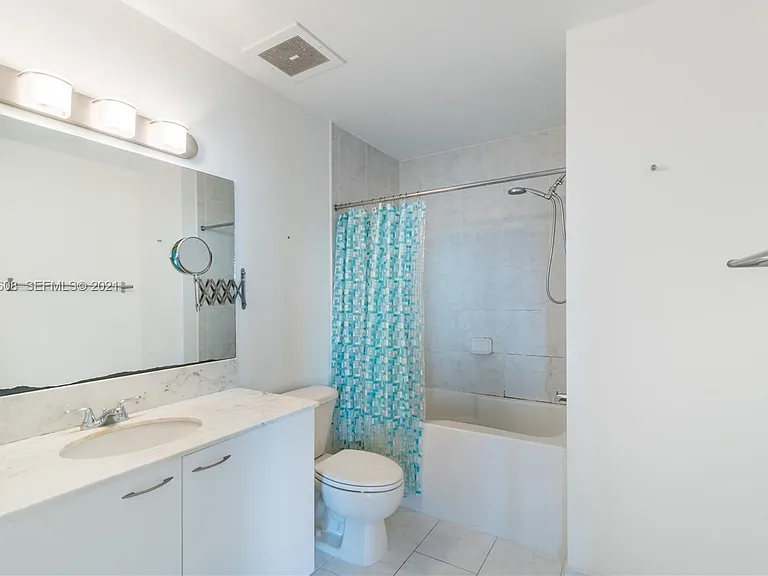 133 NE 2nd Ave #4 — Photo 10