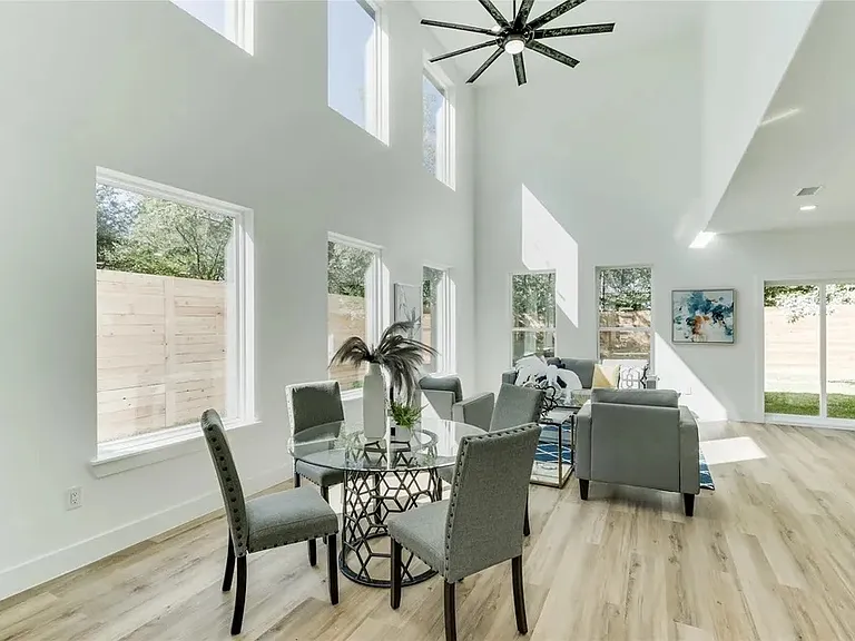 4023 Abilene St — Photo 8