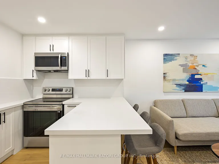 357 Eglinton Ave W #A — Photo 7