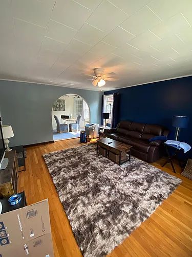 250 Lincoln Ave #4 Photo 1