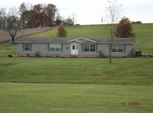 429 Anderson Rd, Fleming, OH 45729