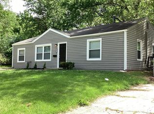 9810 Vickie Pl, Saint Louis, MO 63136