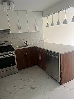 3rd image of 25-27 23rd St #3I