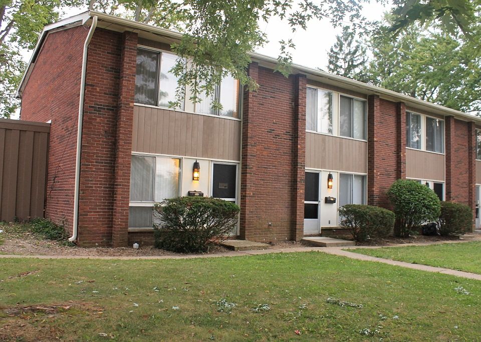Earlham View Townhouses 601607 Fry Ln Richmond IN Zillow