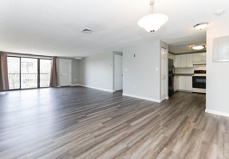 1st image of 30 Revere Beach Pkwy APT 409