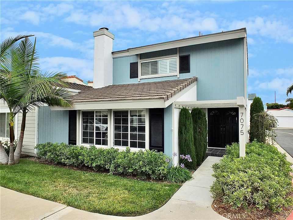 1st image of 7075 Island Village Dr