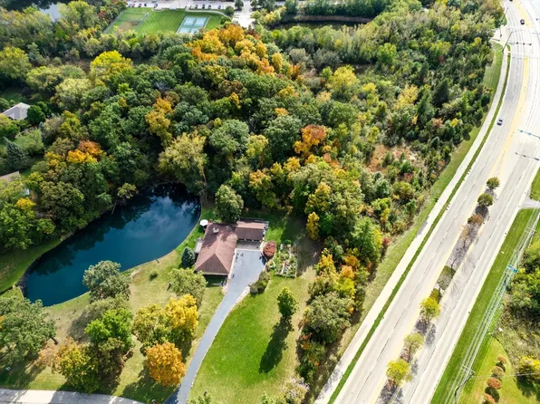 21041-51 N Quentin Rd, Lake Zurich, IL 60047