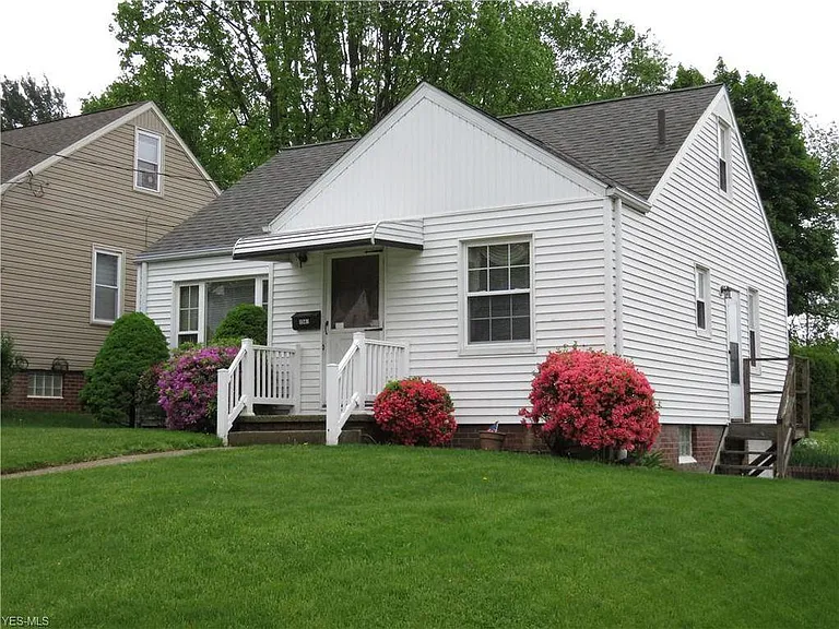 1540 Norwood Pl NW — Photo 2