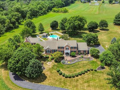 715 Mohns Hill Rd, Sinking Spring, PA, 19608