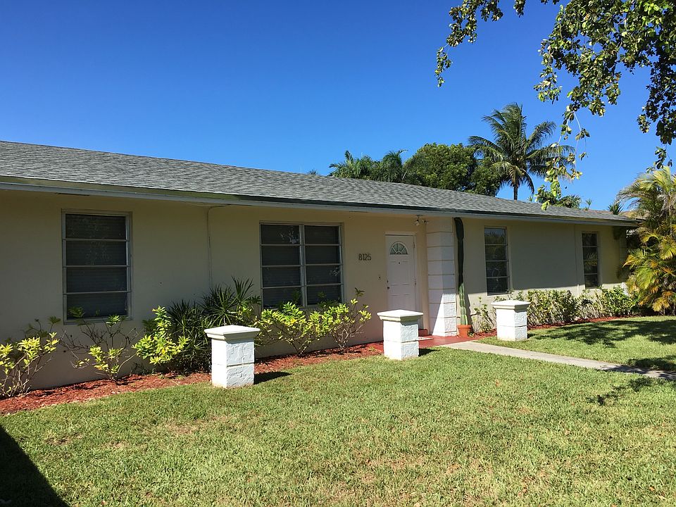 1st image of 8125 SW 205th Ter