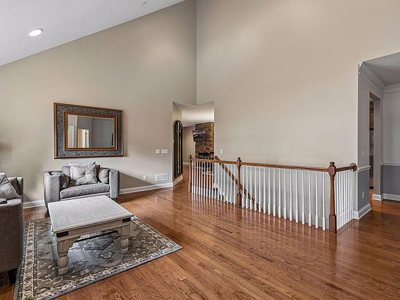 4th image of 1452 Steeplechase Ln #17
