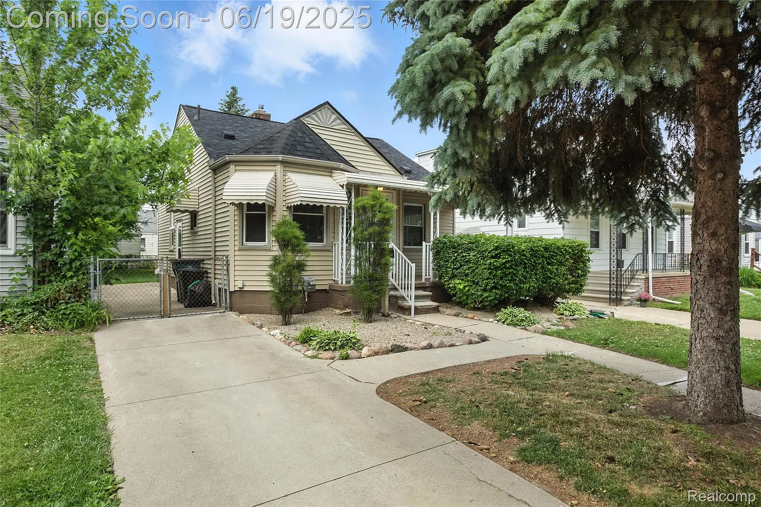 507 Spencer St photo 1