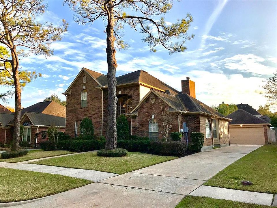 1st image of 2218 Castle Bay Dr