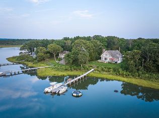 120 Island Creek Rd, Southampton, NY 11968