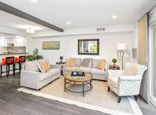 11-11D Beals Cove Rd #D, Hingham, MA 02043