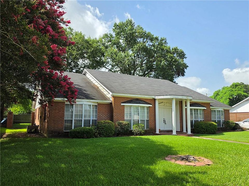 1st image of 4109 Mayflower Blvd