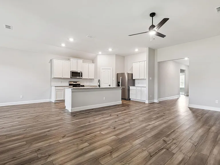 2113 Atwood Dr — Photo 10