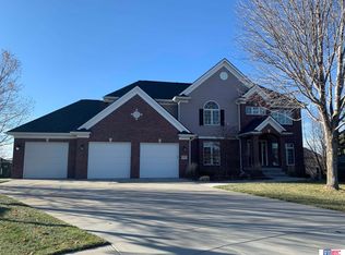 9065 Turnberry Cir, Lincoln, NE 68526