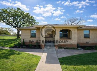 1119 Salt Creek Rd, Springtown, TX 76082