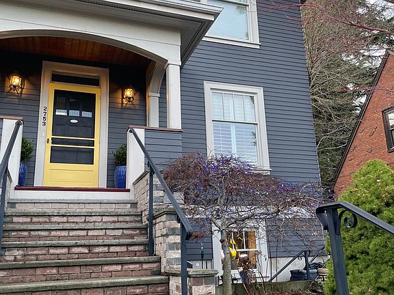 entrance to unit is to the right of main stairs. private entrance.