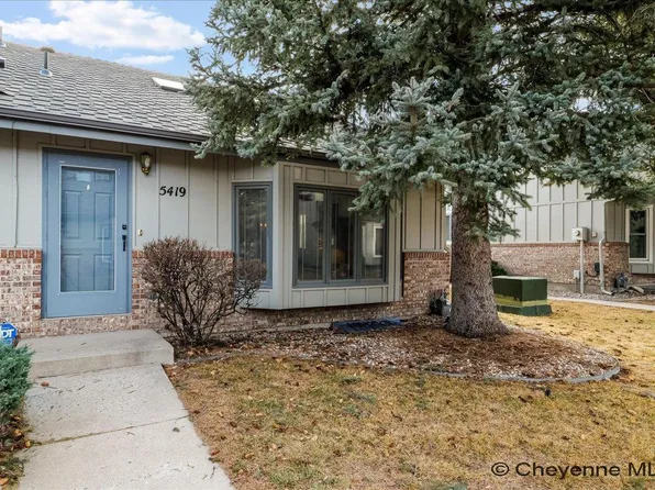 5419 Hynds Blvd, Cheyenne, WY 82009