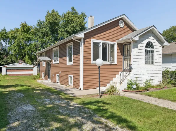 412 S 9th Ave, Maywood, IL 60153