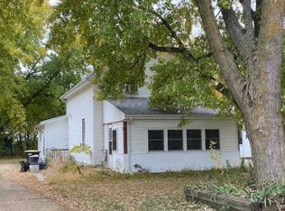 308 6th Ave SE, Winnebago, MN 56098