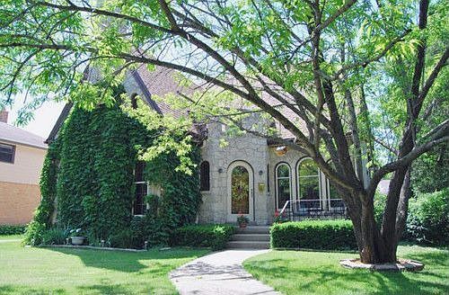 1st image of 649 Glenview Ave