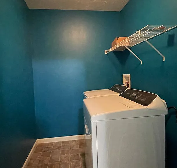2761 Morallion Dr — Photo 13