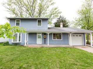 811 N 10th St, Mascoutah, IL