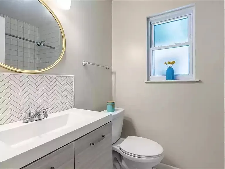 409 Wilmes Dr — Photo 12