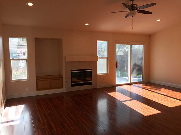 4th image of 125 Mike Gartrell Cir