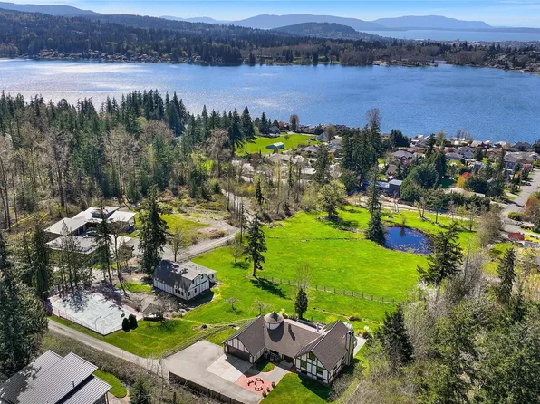 5225 E North Street, Bellingham, WA 98226