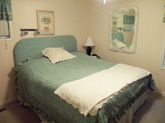 3rd image of 328 Butler Dr