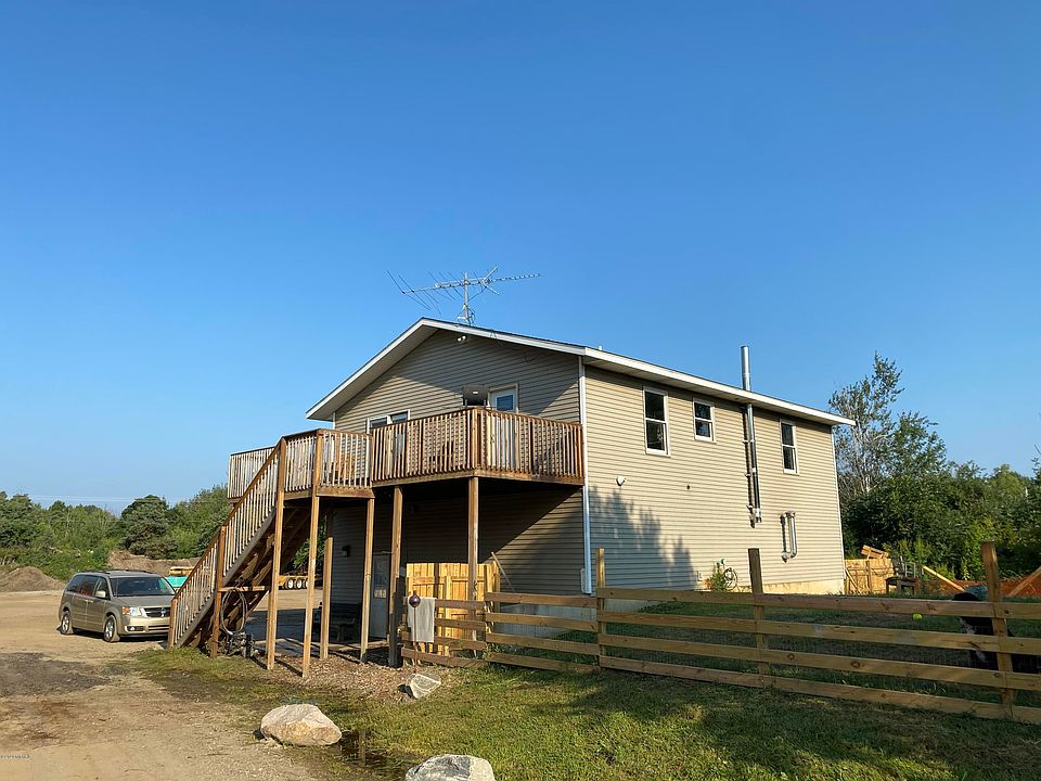 1st image of 2335 64th St