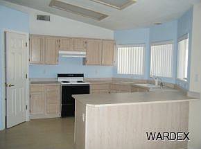 2nd image of 3321 Palmtree Dr