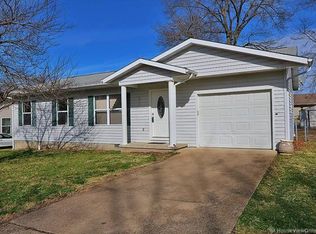 563 Kimberly Ct, Farmington, MO 63640