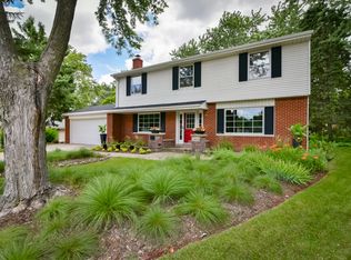 5424 S 21st St, Milwaukee, WI 53221