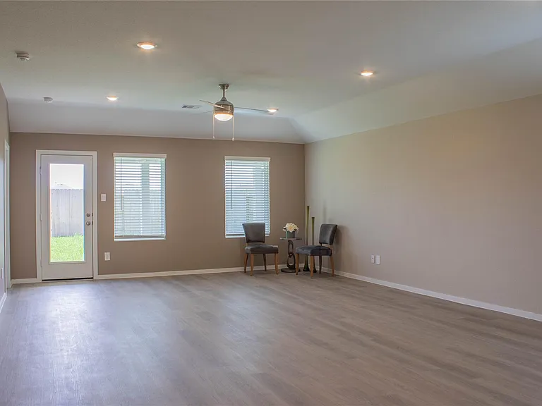 22019 Vernazza Bend Dr — Photo 9