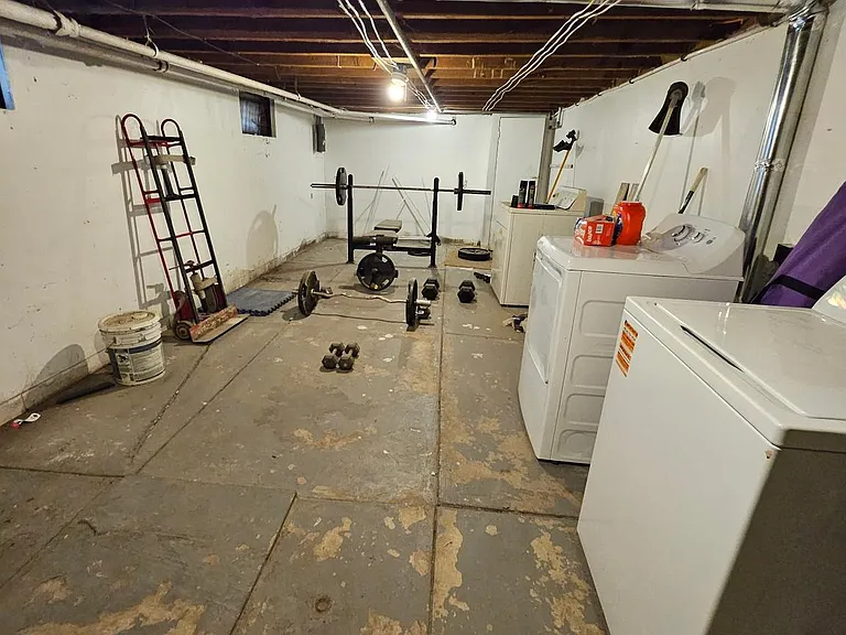209 Mill St — Photo 12