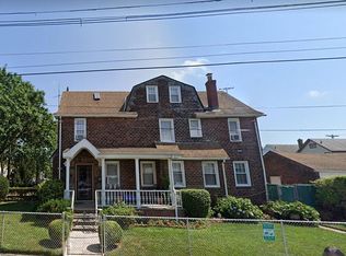 20910 93rd Ave, Queens Village, NY 11428