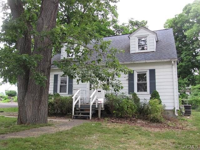 2nd image of 51 Adams Ave