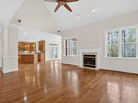 5th image of 316 Wescott Ridge Dr