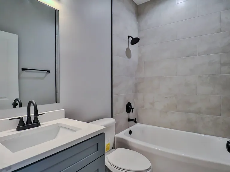 4827 S Saint Lawrence Ave #3 — Photo 14