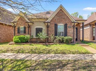 1953 Rochelle Ln, Cordova, TN 38016