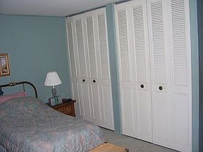 5th image of 3915 Wilshire Ln